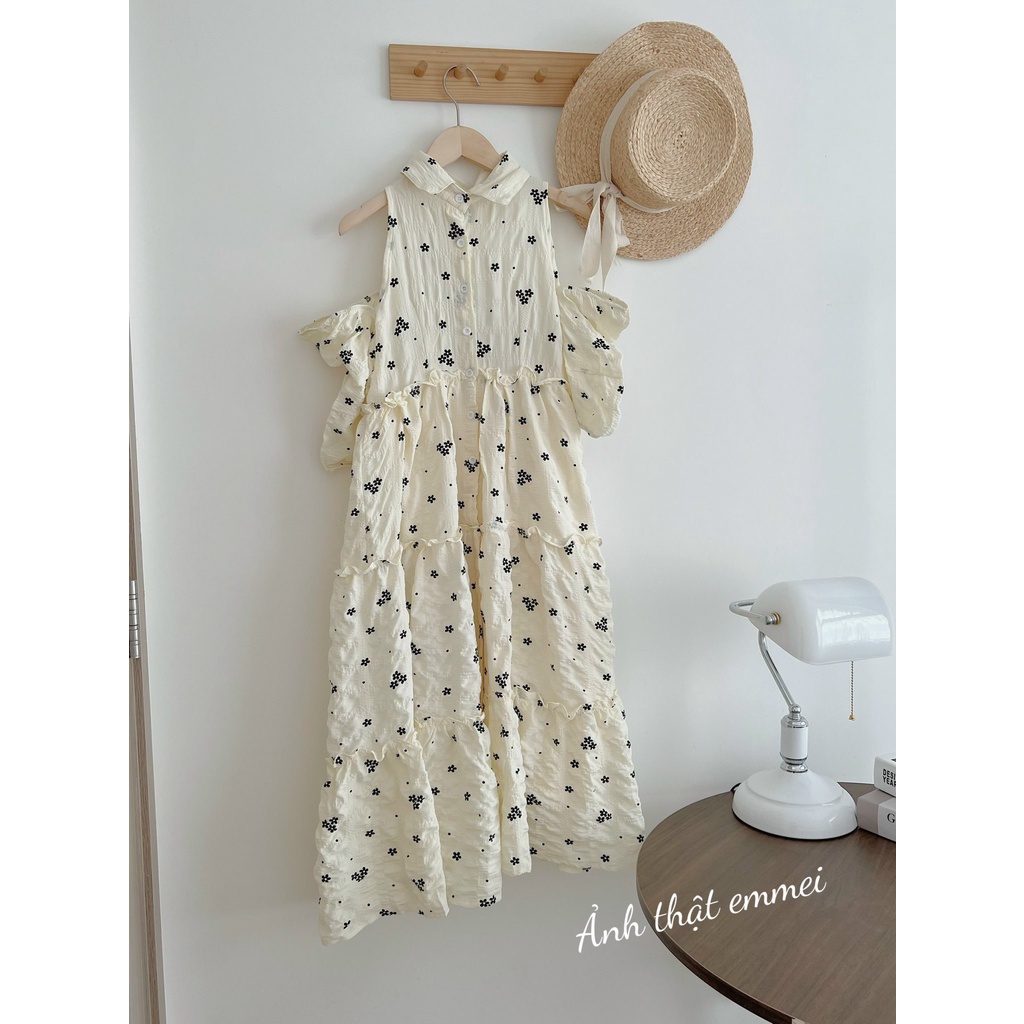Đầm babydoll khoét vai dáng dài hoa đen nhỏ dễ thương Emmei - v165