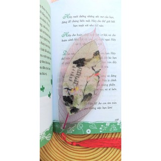 Bookmark bằng gân lá