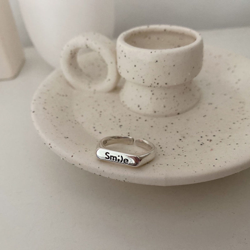 Nhẫn đeo tay kim loại hình mặt cười phong cách Vintage dễ thương