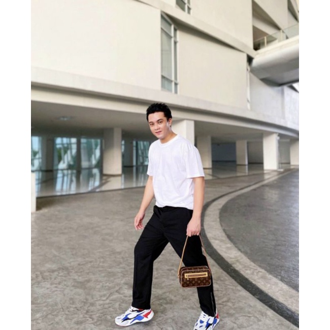 LV POCHETTE CITE GRAN VENTA