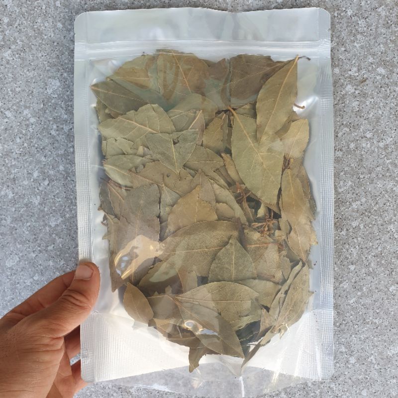 Lá nguyệt quế khô 1kg