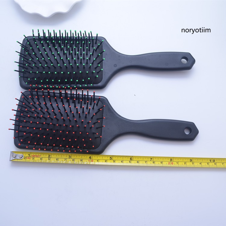 Lược chải và massage tóc chống tĩnh điện chất liệu nhựa độc đáo | BigBuy360 - bigbuy360.vn