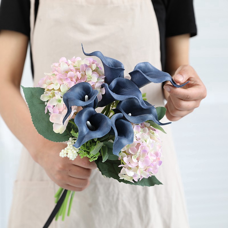 Bó hoa Calla Lily giả 10 bông trang trí nội thất độc đáo