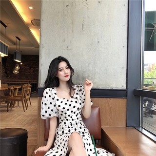 đầm chấm bi đuôi cá cổ cúp vuông  hàn quốc