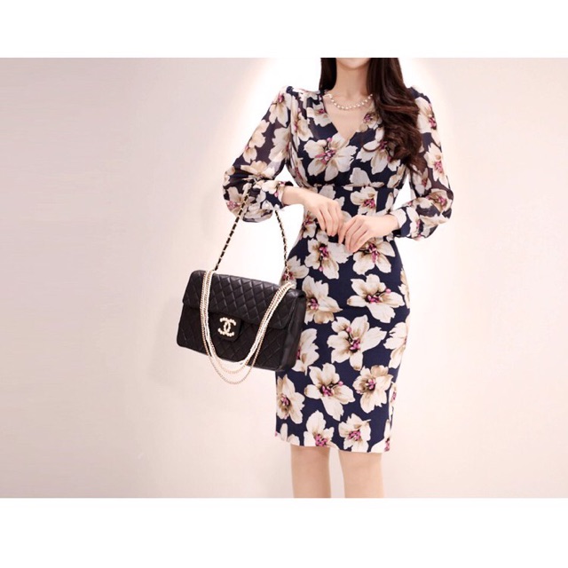 Đầm Hoa Dự Tiệc Cổ V Dài Tay Ôm Dáng