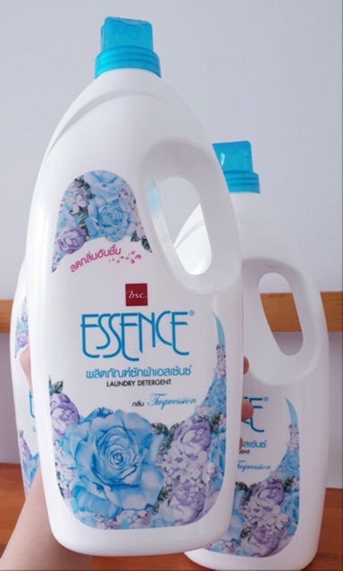 Nước giặt Essence xanh 1.9l