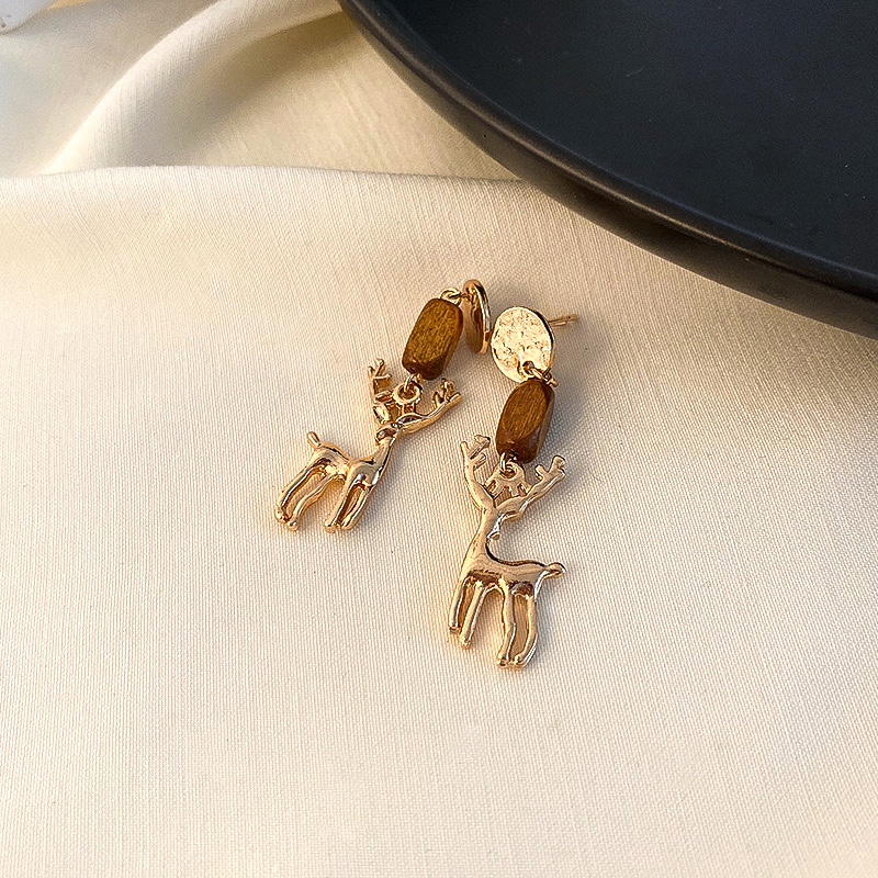 Khuyên Tai Dáng Dài Độc Đáo Phong Cách Hàn Quốc 2021