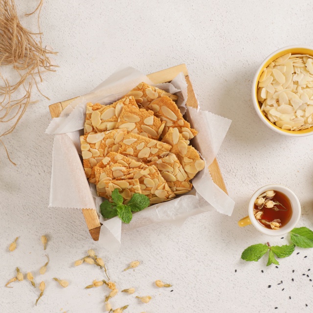 Bánh Ngói Hạnh Nhân Ăn Kiêng Giảm Cân, Eatclean, Healthy NAKUSO (250Gr)