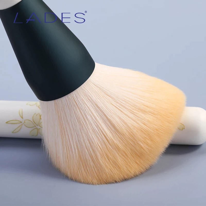 Bộ Cọ Trang Điểm Lades Màu Trắng Sang Trọng 14 Cây