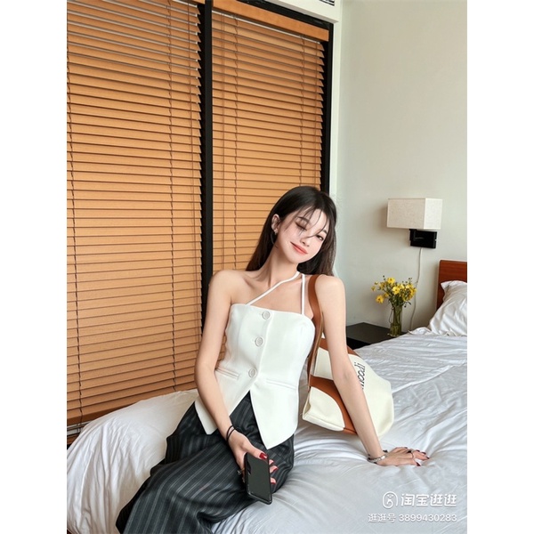 ÁO CÚP NGỰC KÈM DÂY MẶC 2 KIỂU CHẾCH CHI