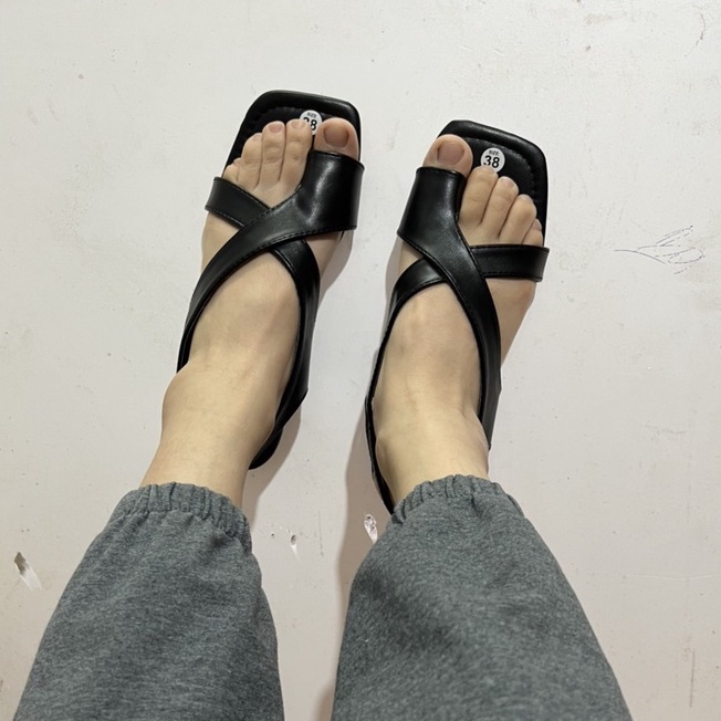 Dép quai hậu  thời trang, sandan xỏ ngón mũi vuông