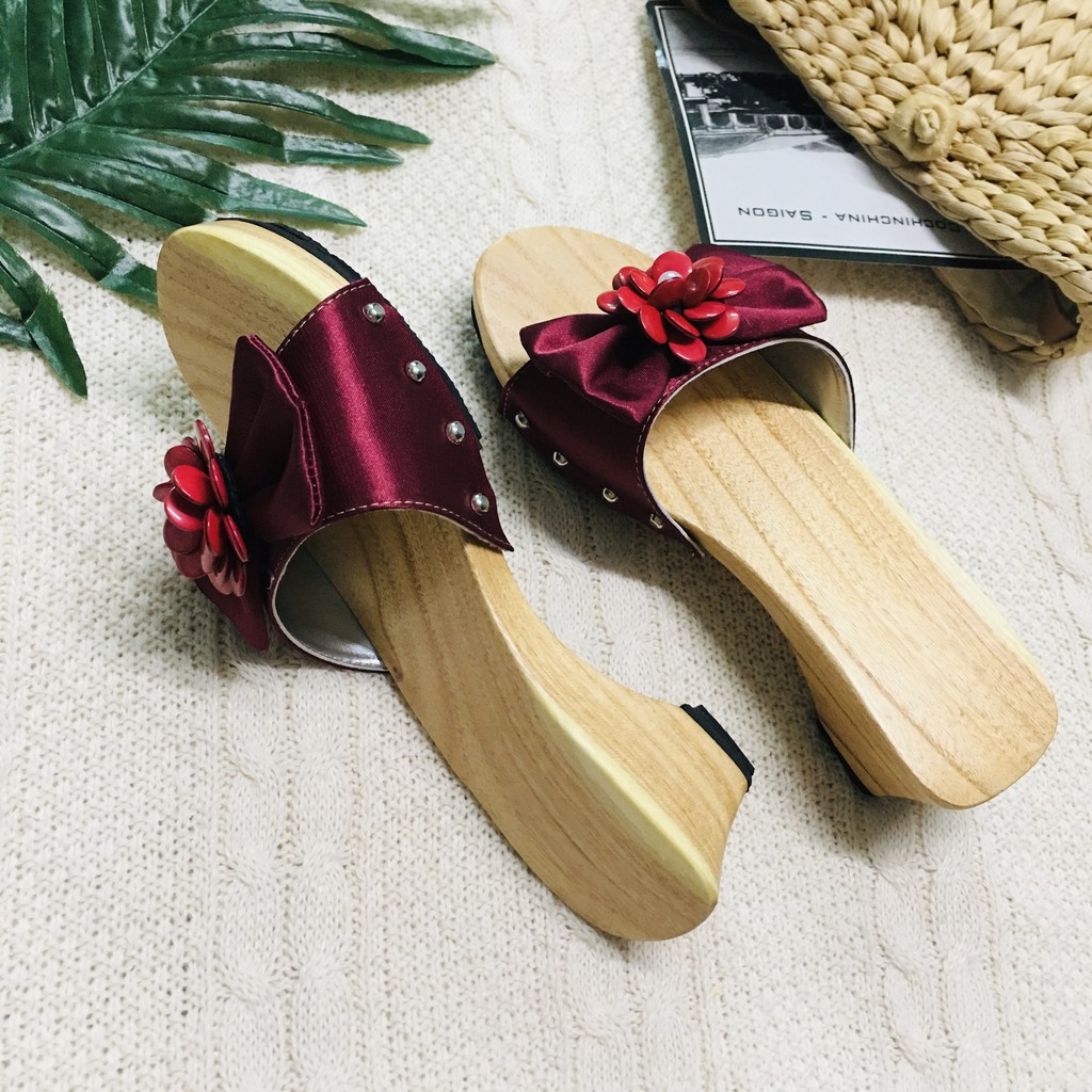 [HOT] 𝐆𝐔𝐎̂́𝐂 𝐆𝐎̂̃ 𝐌𝐎̣̂𝐂 𝐐𝐔𝐀𝐈 𝐇𝐎𝐀 Đ𝐎̉ 𝐊𝐈𝐄̂𝐔 𝐒𝐀 𝐂𝐀𝐎 𝟓𝐂𝐌