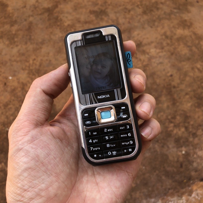 Điện Thoại Nokia 7360