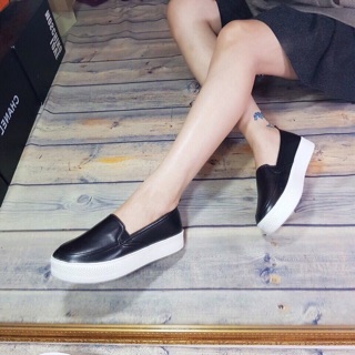 Slipon độn đế đen trắng