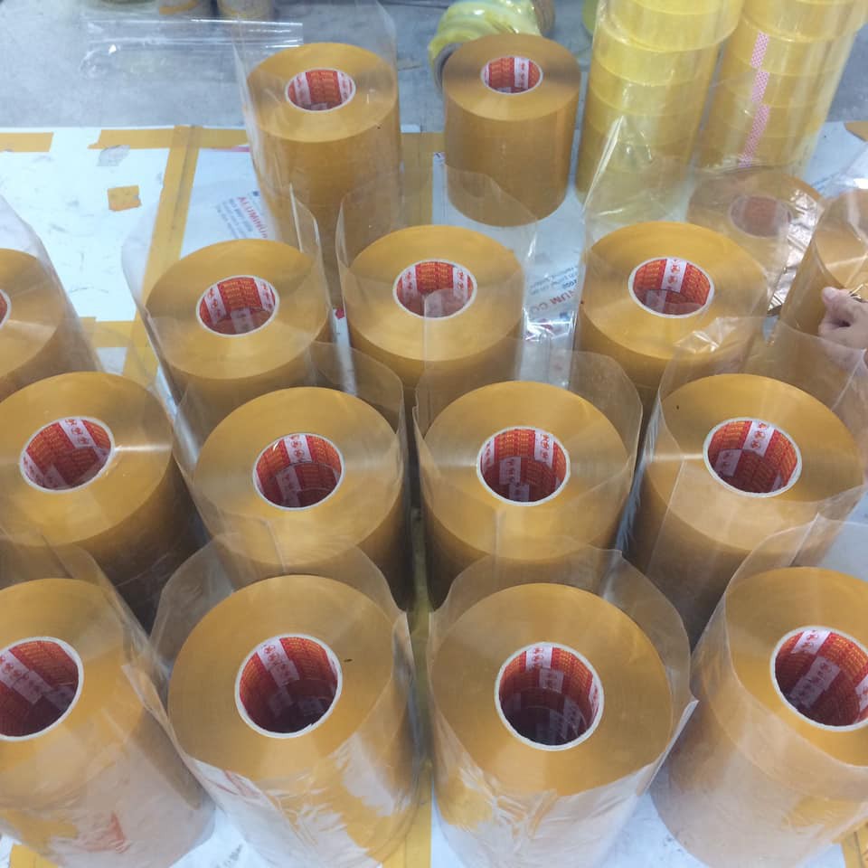 Băng dính  đóng hàng 500g lõi giấy