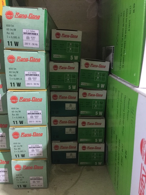 [Nhập HOME100K12 giảm 10% tối đa 100k đơn từ 0K duy nhất ngày 7/12 -Bóng tiết kiệm điện compact Rạng Đông