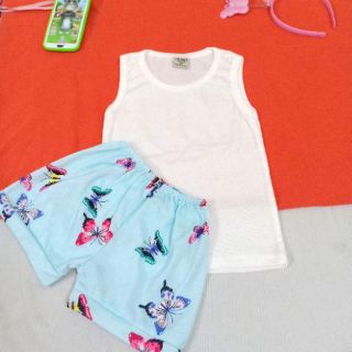 Bộ sát nách bé gái