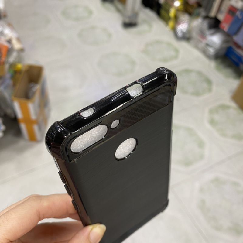 Ốp lưng Asus Zenfone Max Plus ZB570TL dẻo đen vân xước chống sốc loại tốt