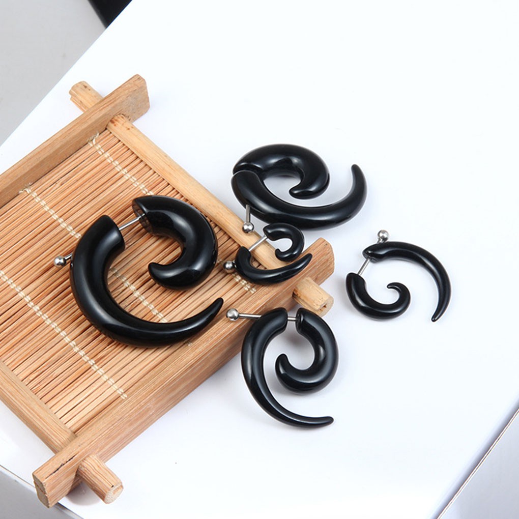 Khuyên tai dạng hình ốc sên cá tính