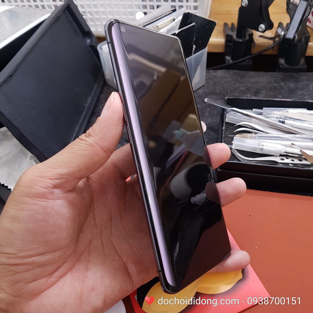 Dán cường lực chống nhìn trộm Oppo Find X2 và X2 Pro Zacase UV cao cấp