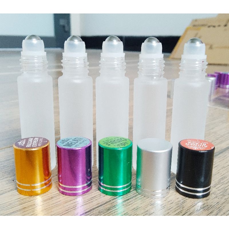bộ 5 lọ thủy tinh bi lăn thép đựng nước hoa nắp màu sắc vàng bạc đen sanh tím hộp phong thủy sang trọng