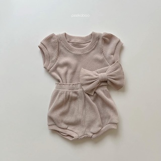 Suit Romance - PEEKABOO