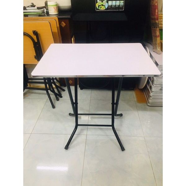 Bàn gấp chân cao 70cm gấp gọn , đa năng kích thước mặt 50/70, 40/60 cm