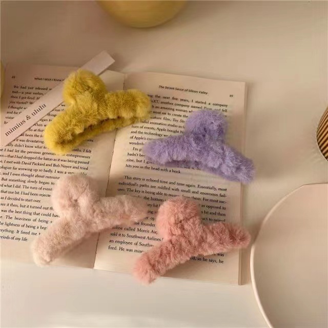 Kẹp Tóc Lông Cừu Màu Trơn Dễ Thương Phong Cách Hàn Quốc