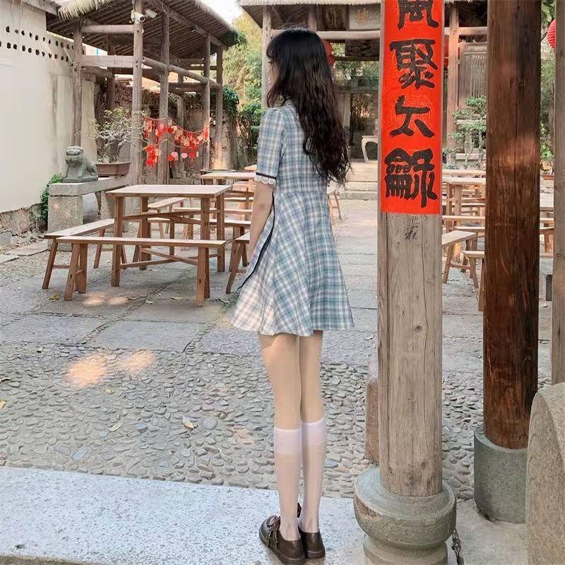 2023  Đầm Sườn Xám Họa Tiết Sọc Caro Phong Cách Pháp Cổ Điển Thiết Kế Mới Thời Trang Cho Nữ