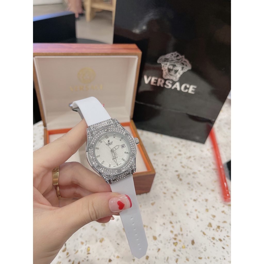 Đồng hồ nữ H.B mặt tròn 36mm đính đá dây silicon thơm , mặt kính chống xước , chống nước , bảo hành 12 tháng