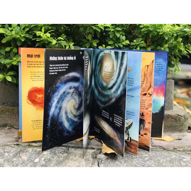 Sách - Big Book Cuốn sách khổng lồ về các Ngôi sao và hành tinh