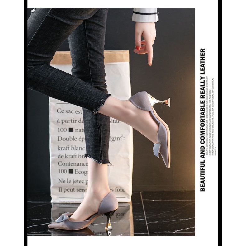 Giày cao gót Xiaoxiangfeng mỏng gắn nơ rỗng thời trang mùa thu Pháp 2021 mới cho nữ