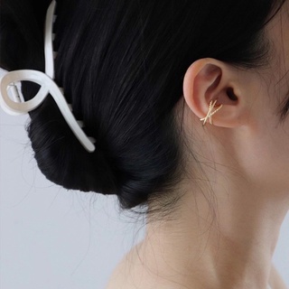 Khuyên kẹp vành tai galaxy