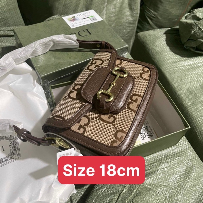 Túi Hồ Ngọc Hà size 18cm- 22cm Nâu 2022 in chữ to HÀNG QUẢNG CHÂU
