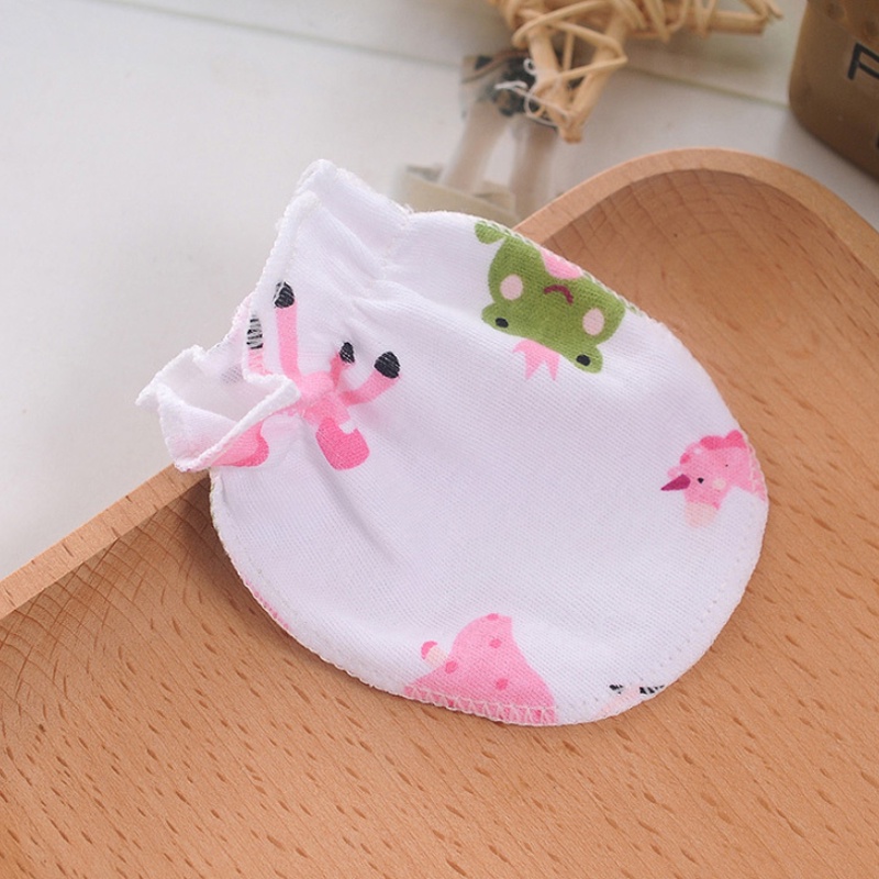 Găng tay cotton chống cào và trầy xước cho em bé sơ sinh