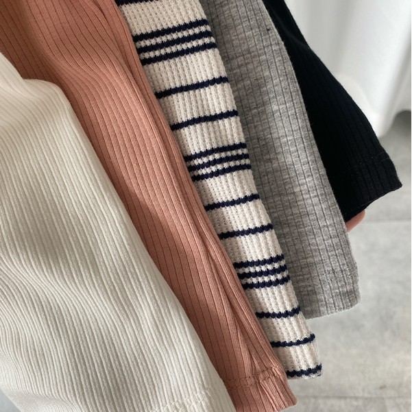 Áo thun ba lỗ cotton 4 chiều co giãn basic mùa hè - ATTK024