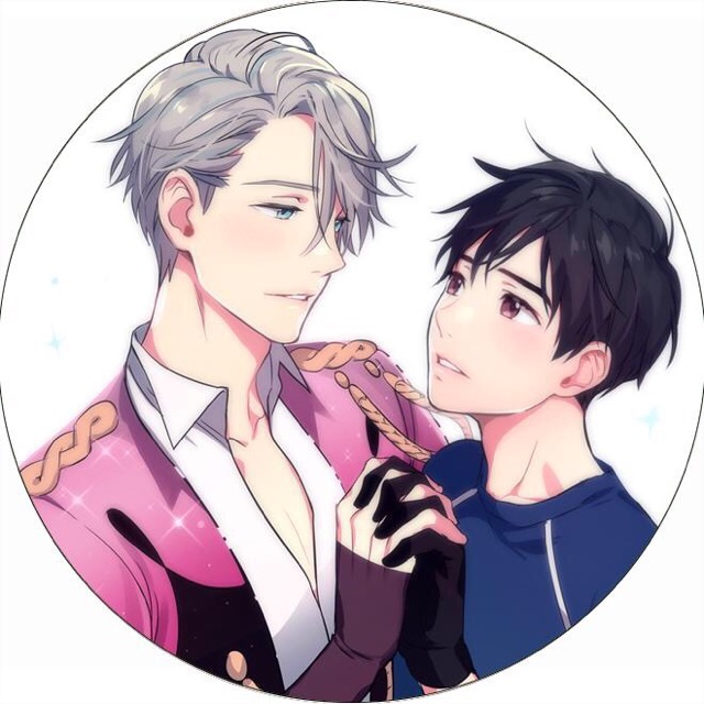 Combo 3 Huy hiệu anime couple yuri!!!on lce victuuri mẫu khác nhau