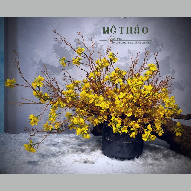 (Ảnh shop chụp) Bình Mai Mĩ Giả Trang Trí Nhà Tết , Decor Phòng Khách Chất Liệu Lụa Cao Cấp Mê Thảo Flower