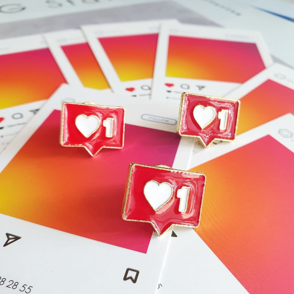 Pin cài áo icon thả tim instagram - GC140