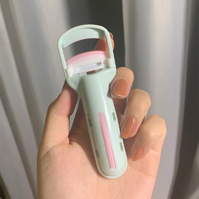 Dụng Cụ Bấm Cong Lông Mi Lâu Trôi Không Gây Kích Ứng Cho Nữ