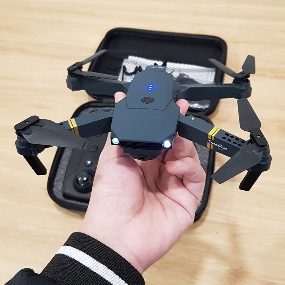 Flycam E58 bản 2021 pin 1800mAh,Quay phim chụp ảnh từ trên cao, Camera WIFI Full HD 1080, Giữ Độ Cao,tặng balo chống sốc | BigBuy360 - bigbuy360.vn