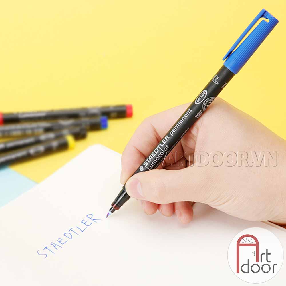 [ARTDOOR] Bút màu vẽ Nhựa, Kính STAEDTLER 318 mực không phai (cây lẻ)