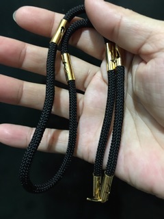 Vòng đeo cổ dây dù