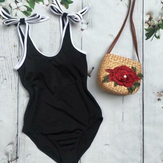 BIKiNi 1 mảnh liền thân dây viền [Chuẩn Shop]