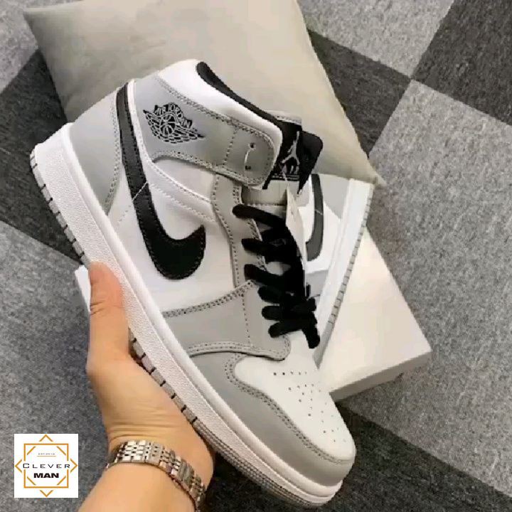 (FREESHIP+FULLBOX) Giày Thể Thao AIR JORDAN 1 Retro High Light Smoke Grey Cao Cổ Xám Logo đen Clever Man Store