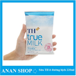 Sữa tươi tiệt trùng TH true MILK ít đường bịch 220ml
