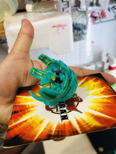 Đồ chơi robo bóng tròn Bakugan [ Hàng Nhật]