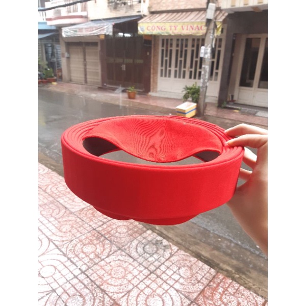 Khăn đống nam truyền thống màu đỏ
