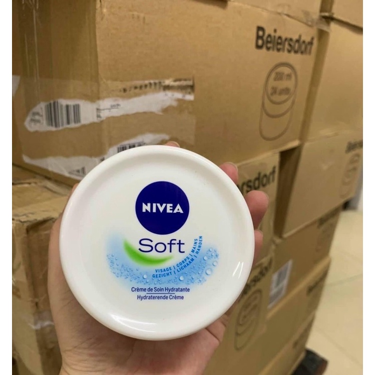 Kem dưỡng da Nivea Soft Đức 200ml