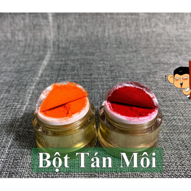 Bột tán môi hoàng cung lên màu đậm